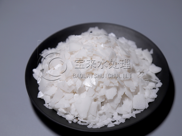 關于片堿處理紡織纖維的應用
